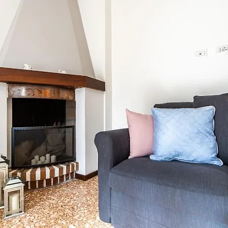 Holiday home Bellagiocasa Ortensia